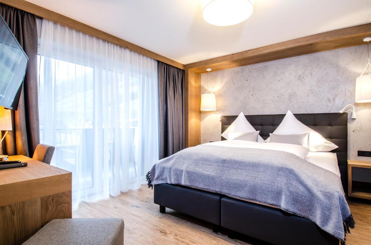 Hotel Garni Funtana Ишгль Экстерьер фото